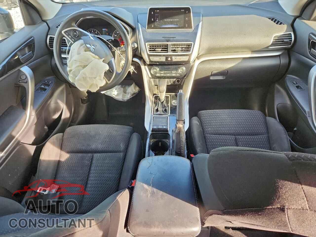 MITSUBISHI ECLIPSE 2019 - JA4AT4AA3KZ021024