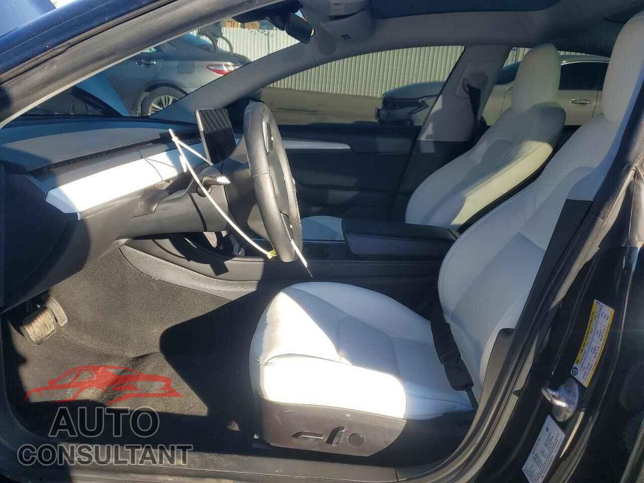 TESLA MODEL 3 2021 - 5YJ3E1EAXMF066701
