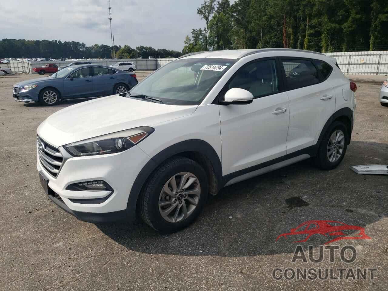 HYUNDAI TUCSON 2018 - KM8J33A40JU801323