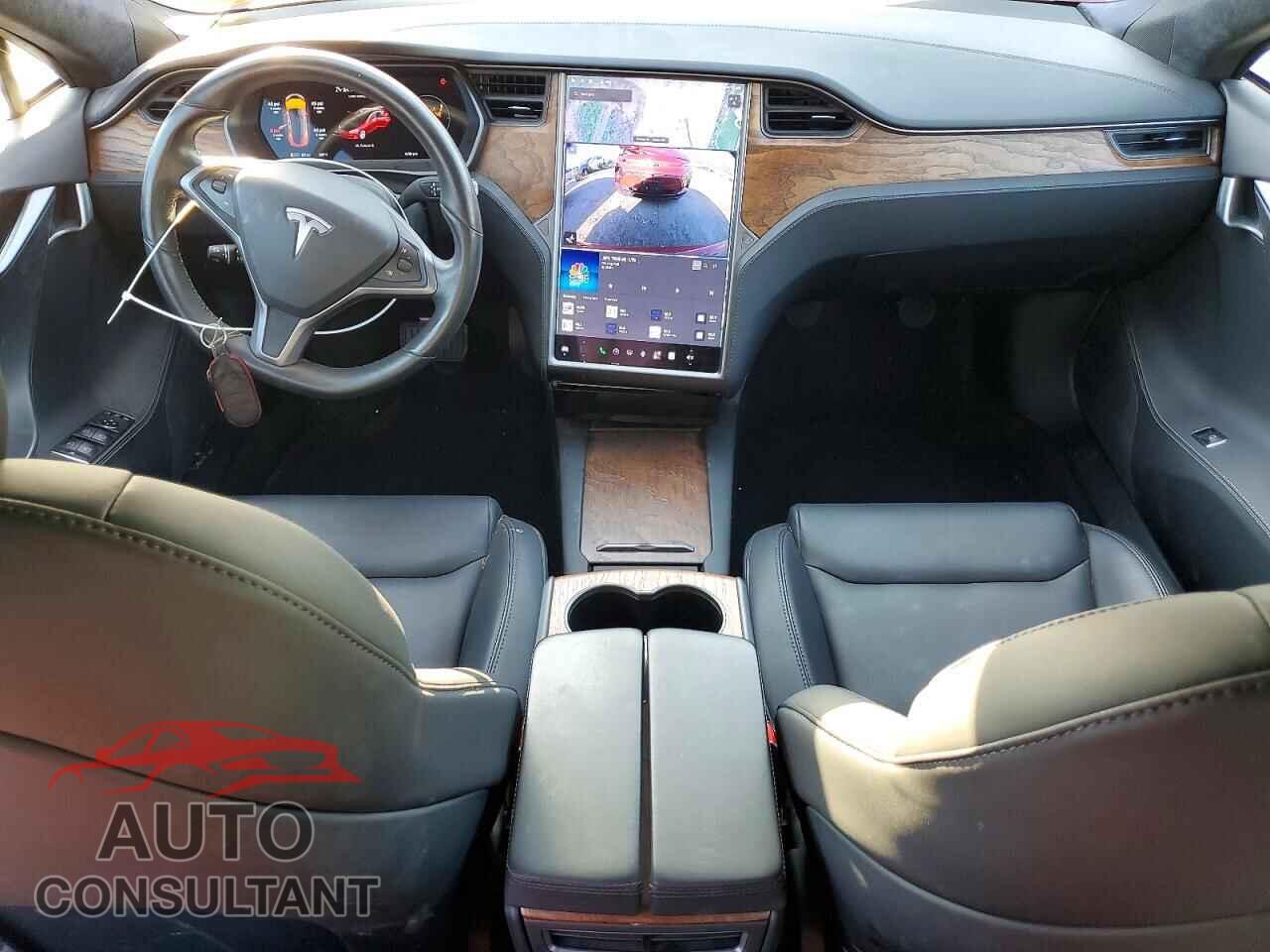 TESLA MODEL S 2020 - 5YJSA1E21LF399898