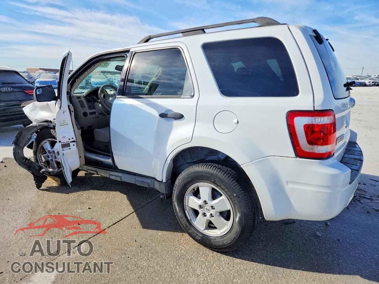 FORD ESCAPE 2011 - 1FMCU9D78BKC38565