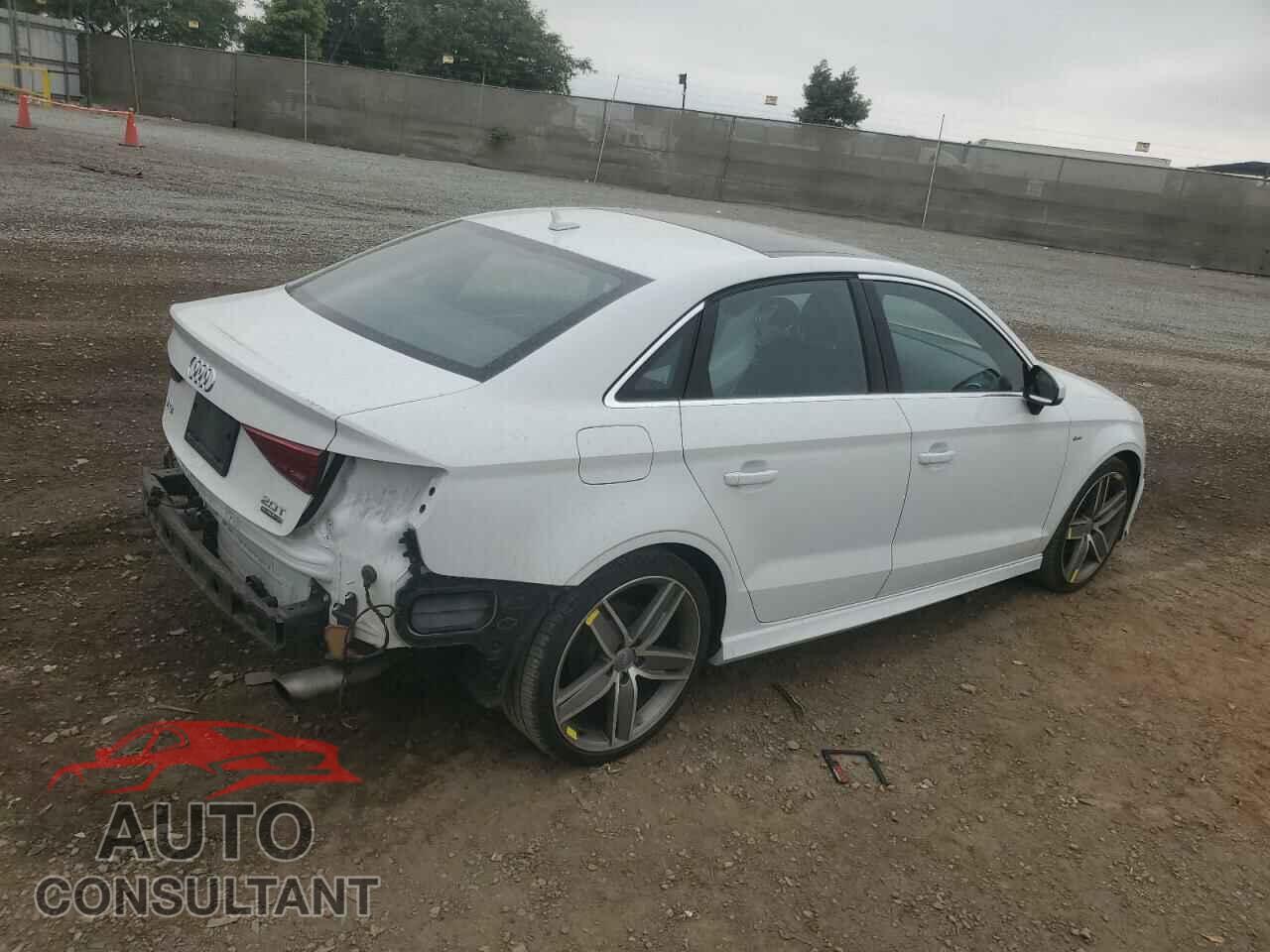 AUDI A3 2017 - WAUJ8GFF1H1006328