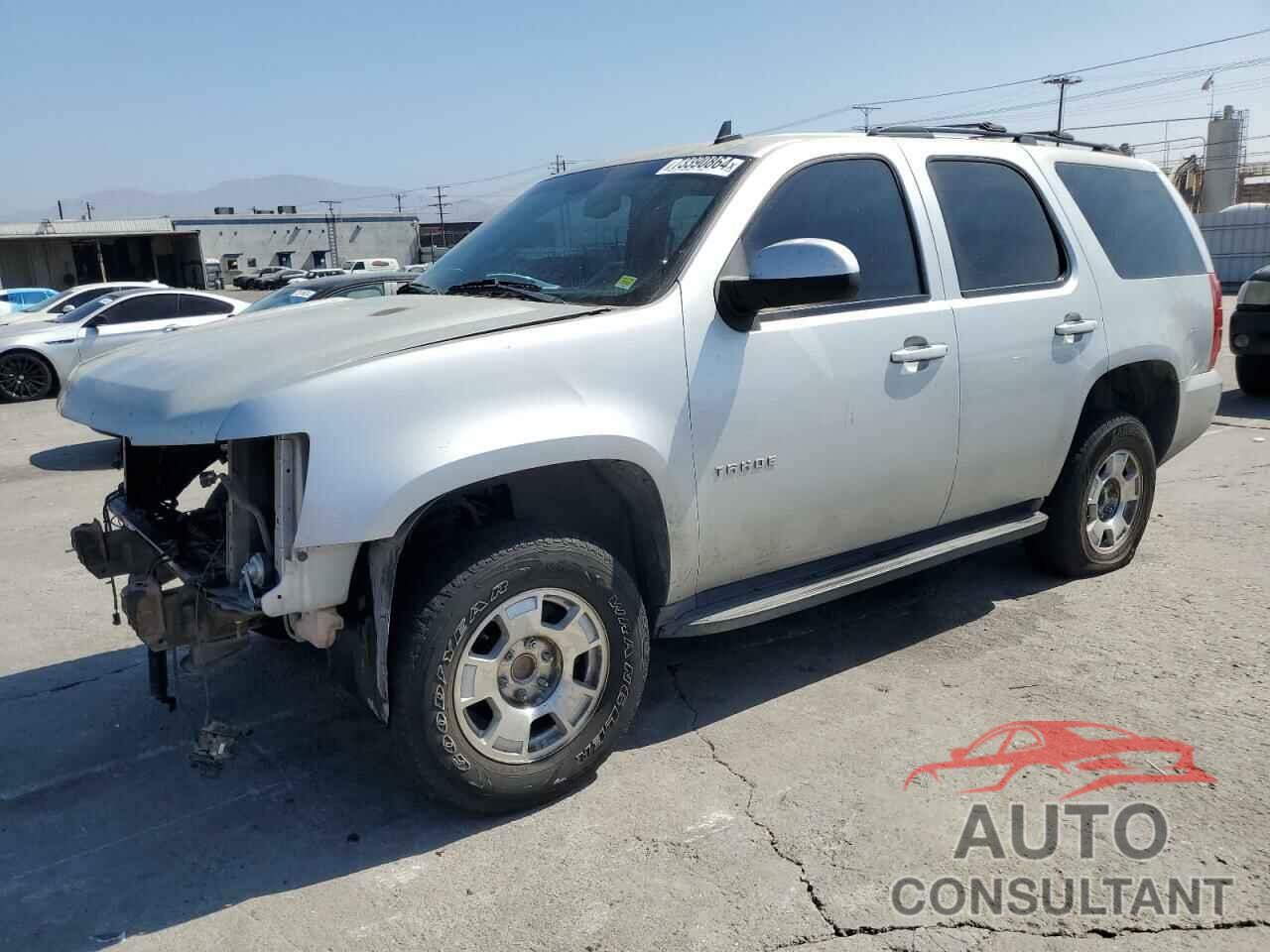 CHEVROLET TAHOE 2013 - 1GNSCAE05DR186884