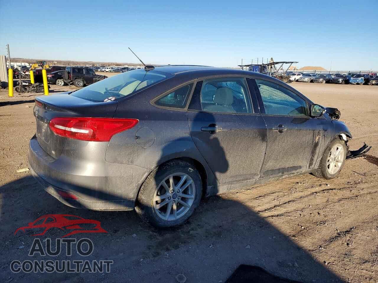 FORD FOCUS 2017 - 1FADP3F28HL315748