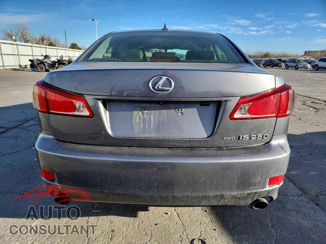 LEXUS IS 2012 - JTHCF5C29C5054876