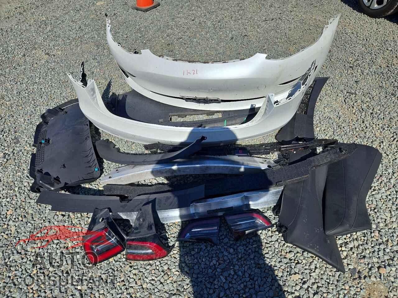 TESLA MODEL 3 2020 - 5YJ3E1EA2LF632607