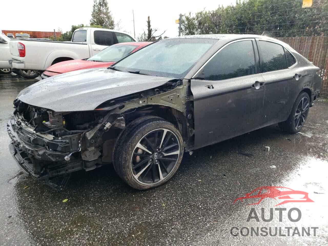 TOYOTA CAMRY 2018 - 4T1BZ1HK1JU503651