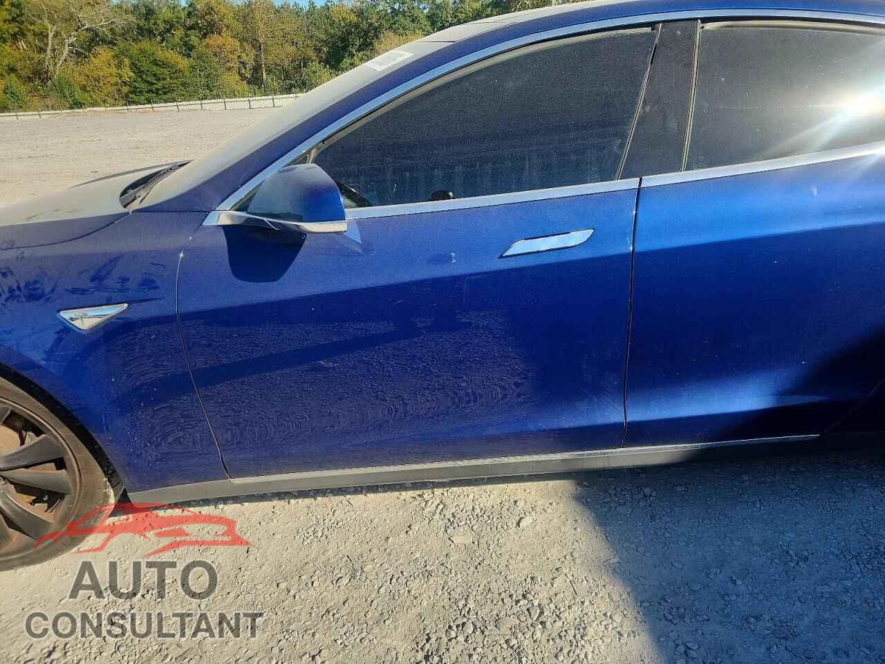 TESLA MODEL S 2016 - 5YJSA1E15GF130574