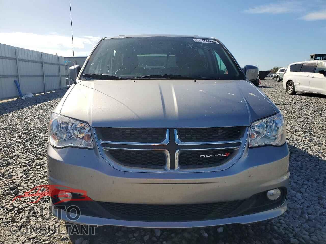 DODGE CARAVAN 2018 - 2C4RDGCG7JR206694