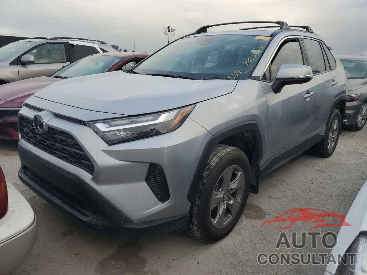 TOYOTA RAV4 2022 - 2T3W1RFV5NC189148