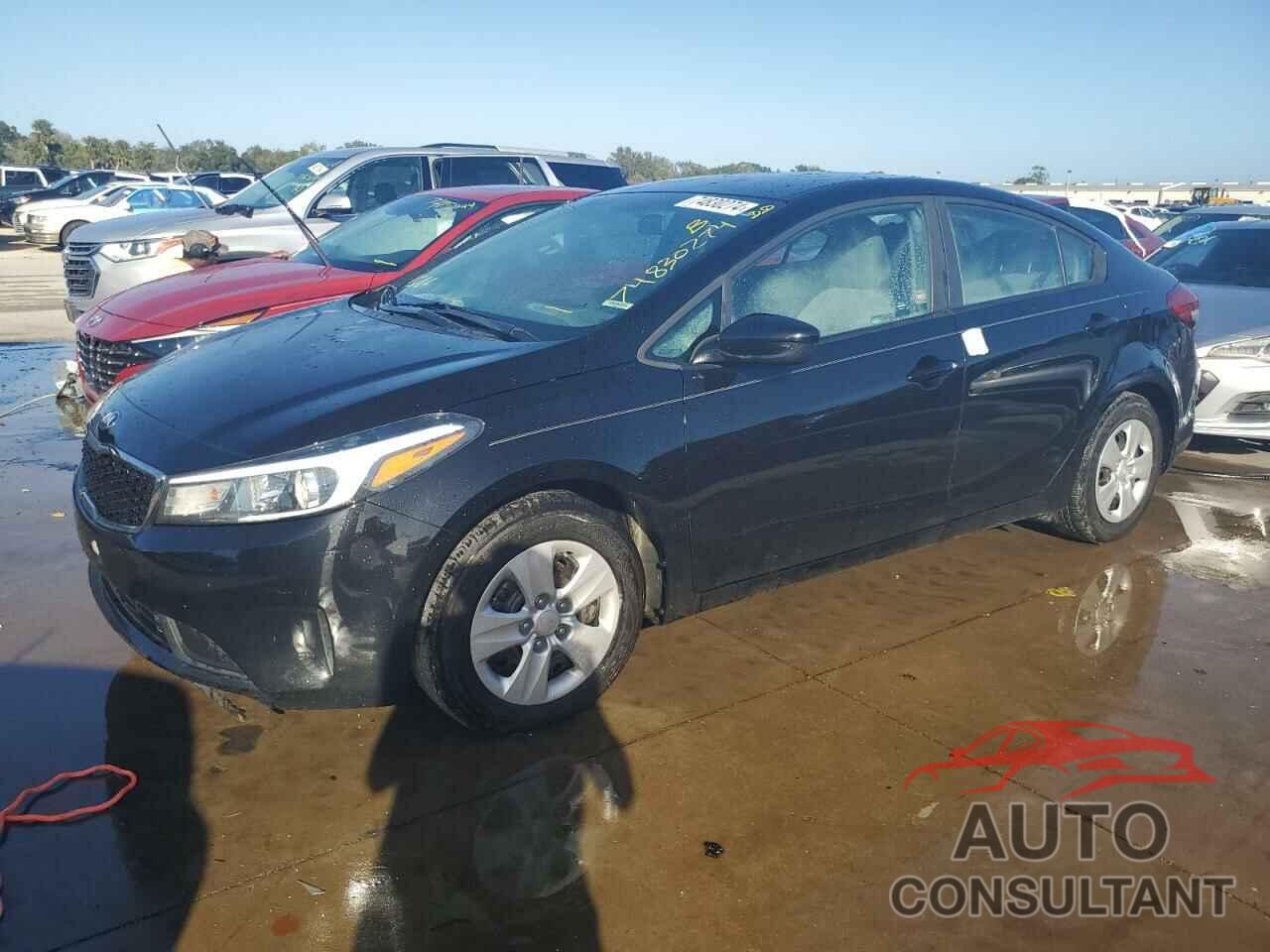 KIA FORTE 2018 - 3KPFK4A72JE234074
