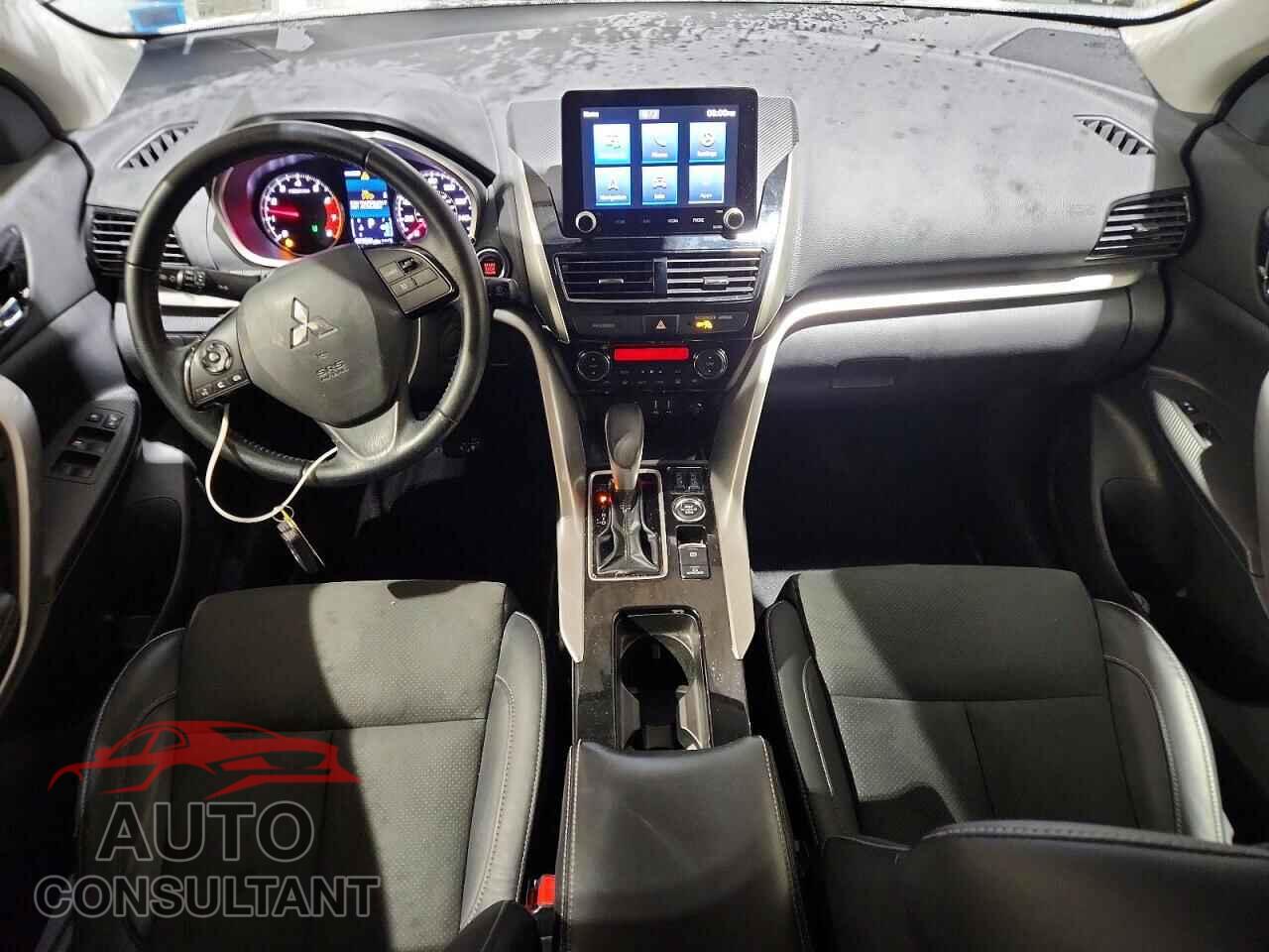 MITSUBISHI ECLIPSE 2022 - JA4ATWAA2NZ045508