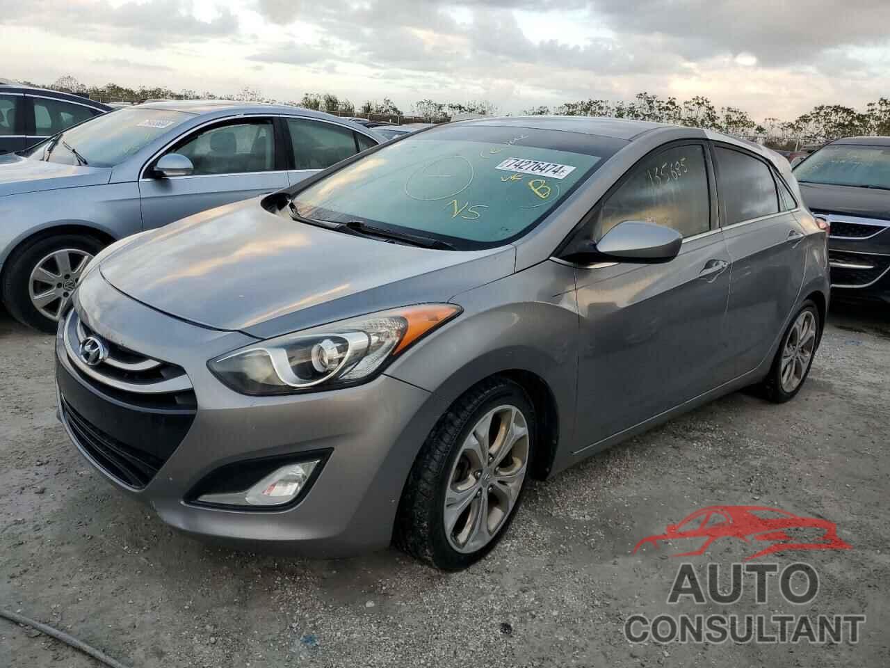 HYUNDAI ELANTRA 2013 - KMHD35LE6DU148483