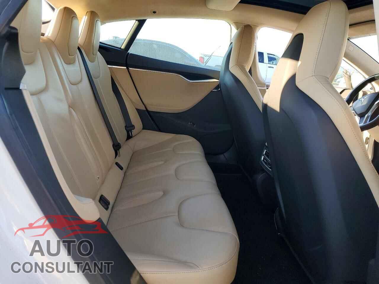 TESLA MODEL S 2015 - 5YJSA1H14FF087629