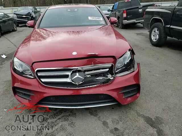 MERCEDES-BENZ E-CLASS 2017 - WDDZF4KB3HA063102