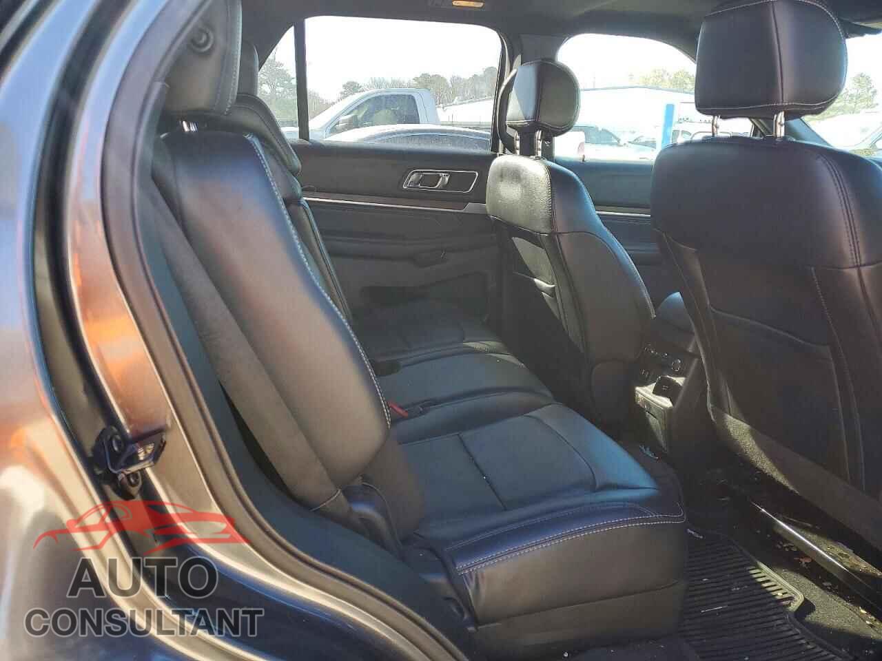 FORD EXPLORER 2017 - 1FM5K7FH2HGE09072