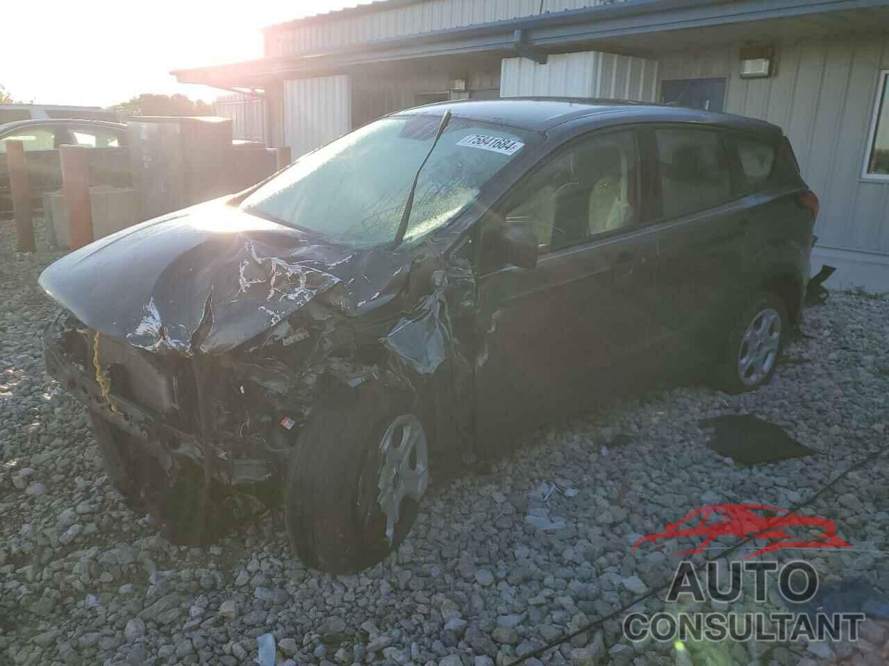 FORD ESCAPE 2019 - 1FMCU0F75KUB50831