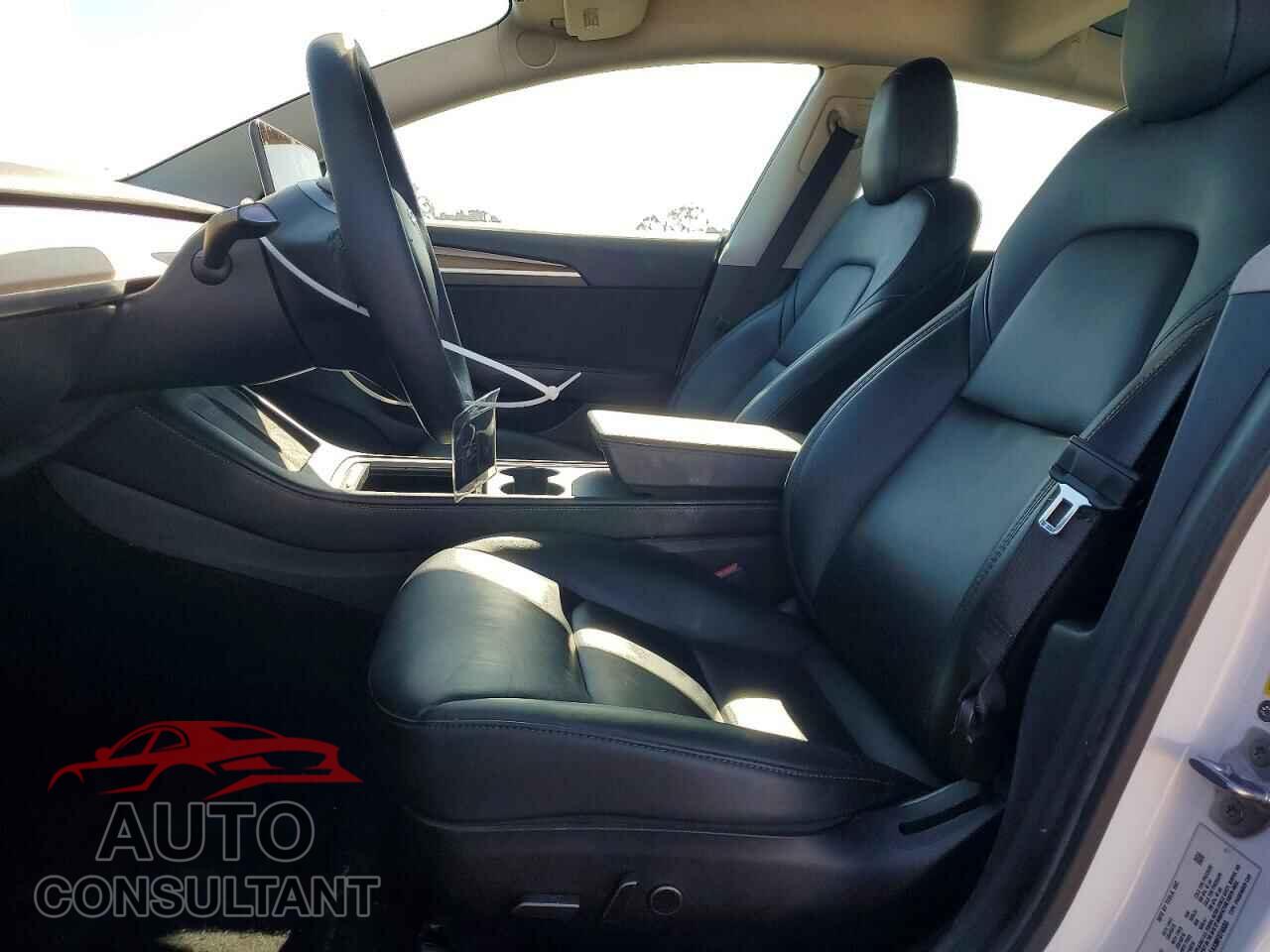 TESLA MODEL 3 2021 - 5YJ3E1EAXMF074880