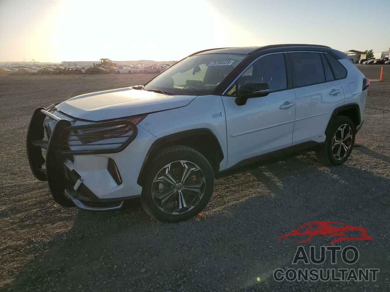 TOYOTA RAV4 2023 - JTMEB3FV9PD155217