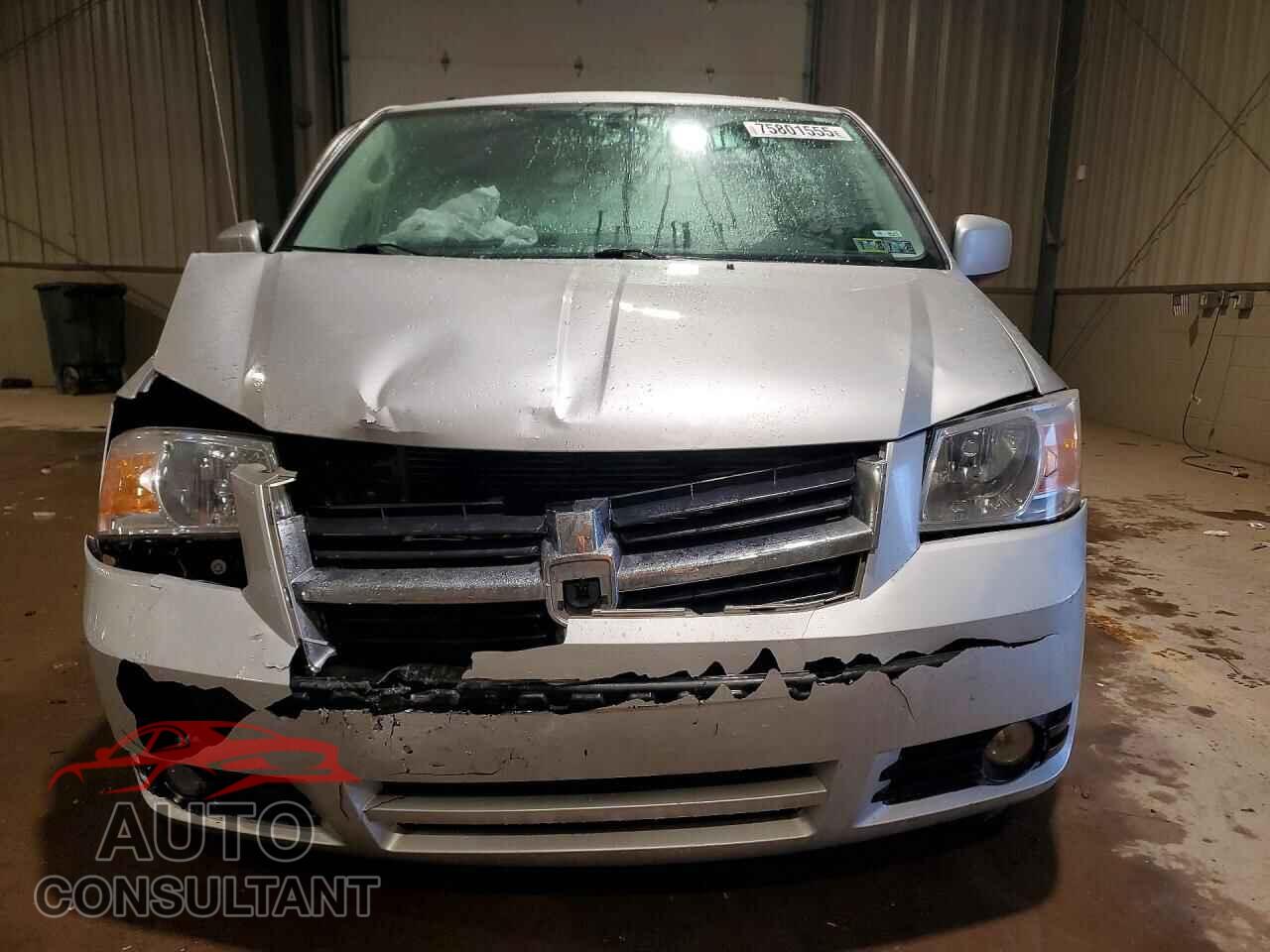 DODGE CARAVAN 2010 - 2D4RN5D18AR488231