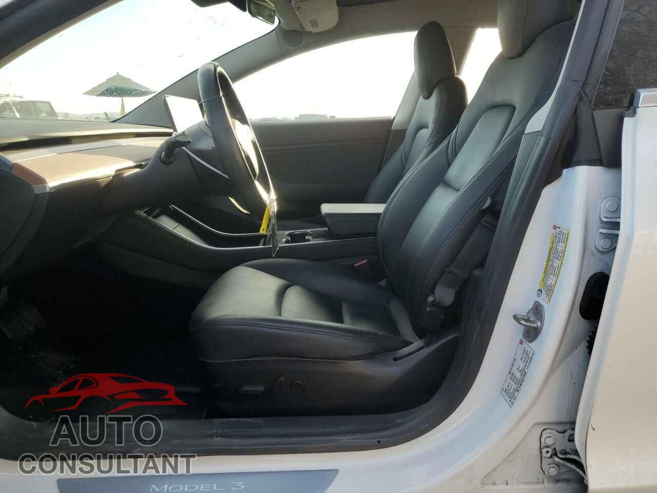 TESLA MODEL 3 2018 - 5YJ3E1EA4JF162402