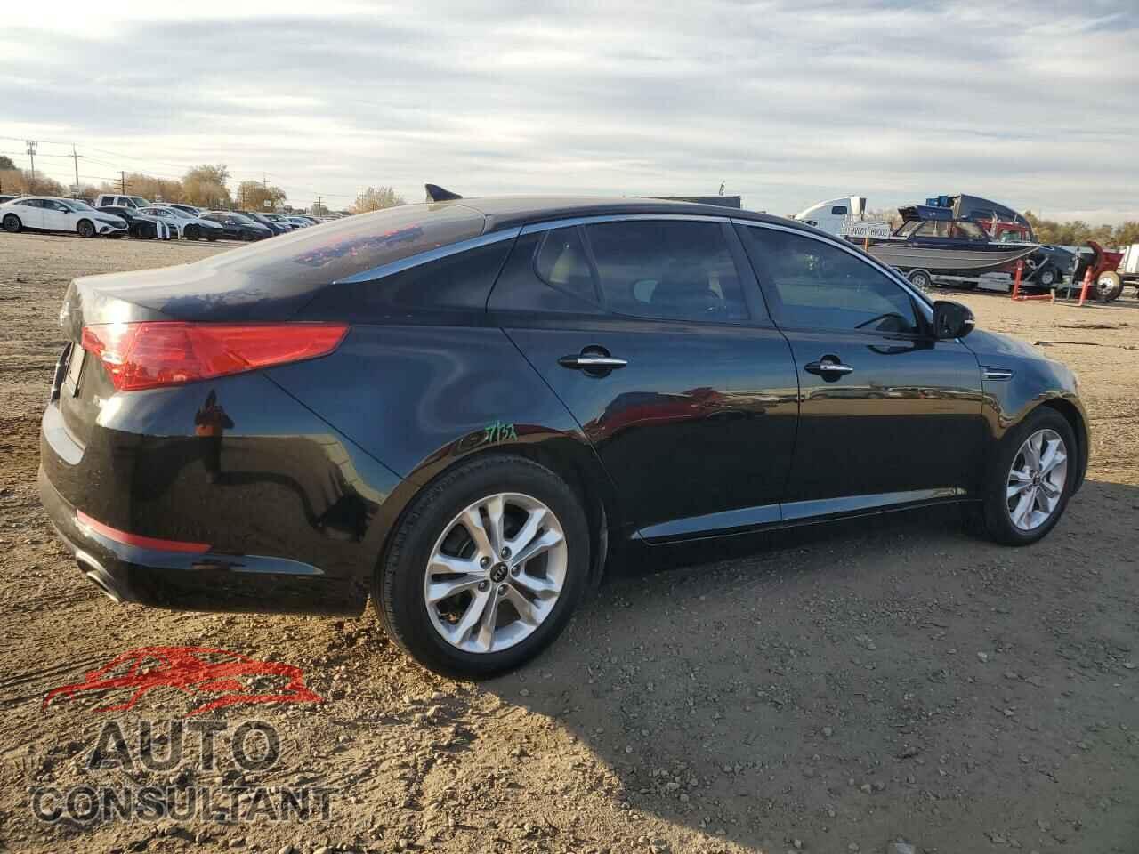 KIA OPTIMA 2011 - KNAGN4A79B5146208