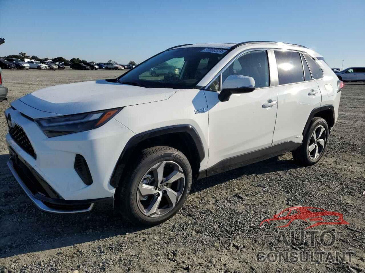 TOYOTA RAV4 2023 - JTMAB3FV6PD163550