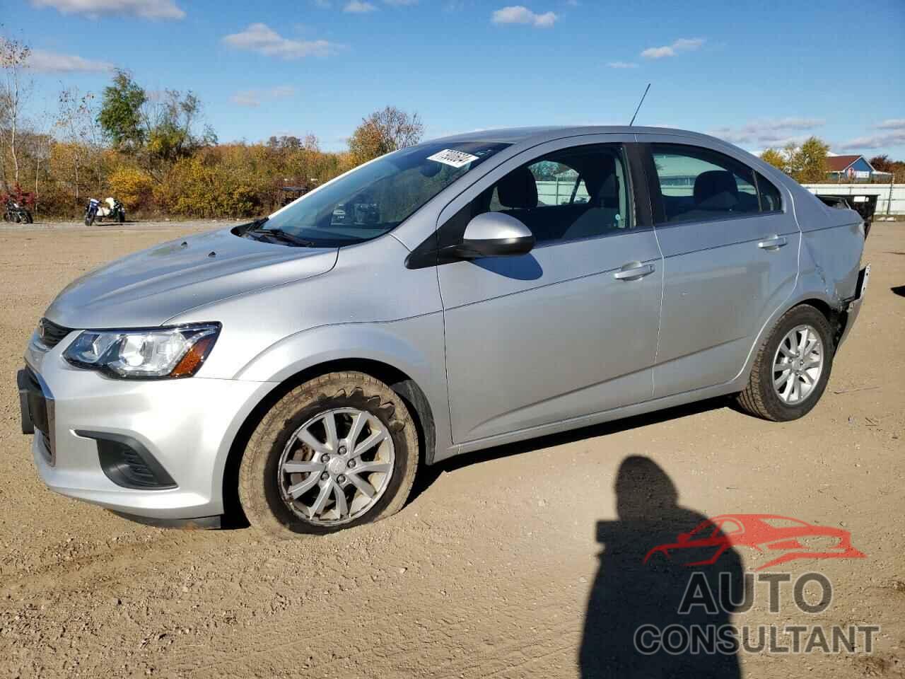 CHEVROLET SONIC 2017 - 1G1JD5SH0H4113081