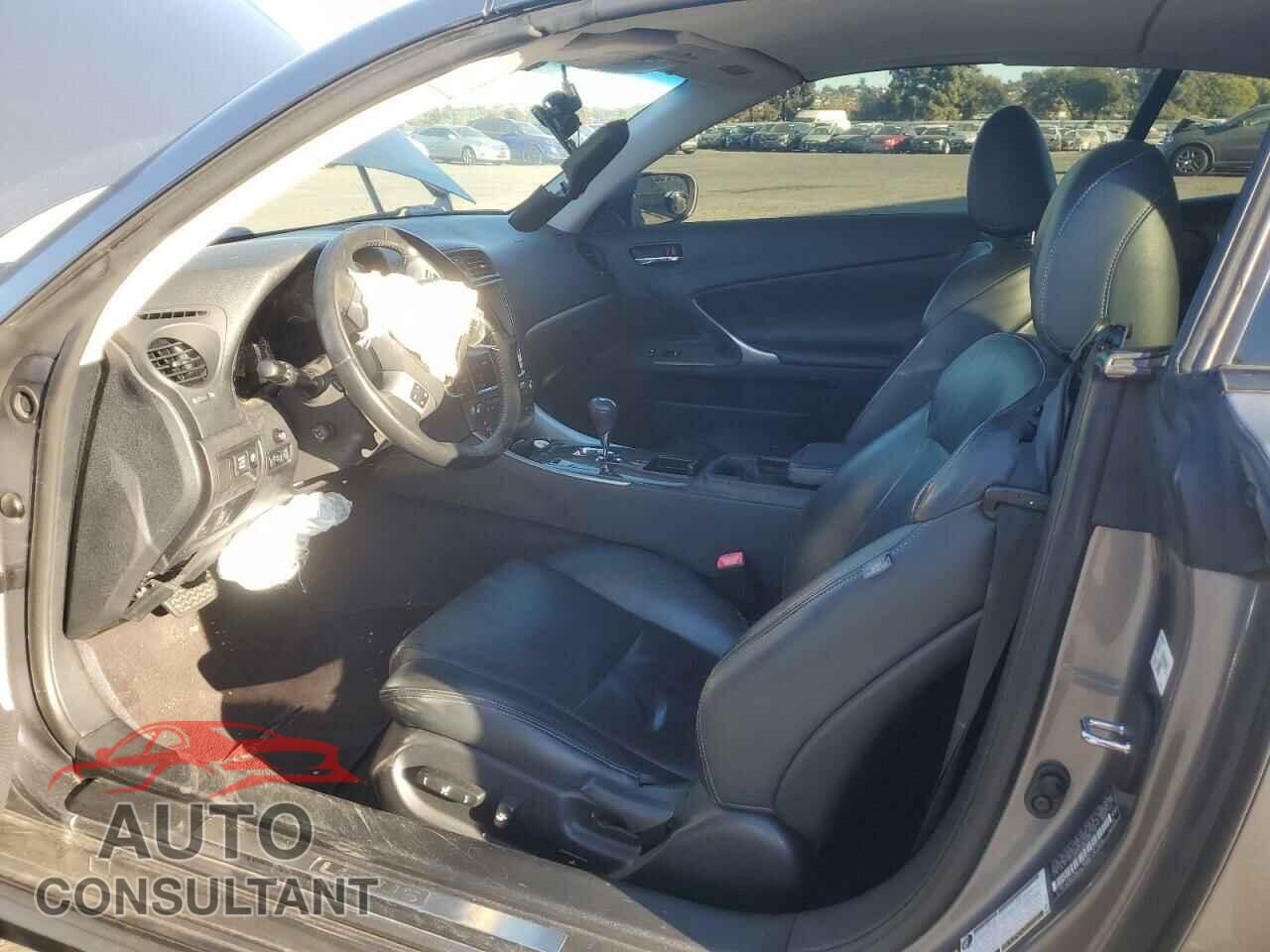 LEXUS IS 2012 - JTHFF2C28C2523159