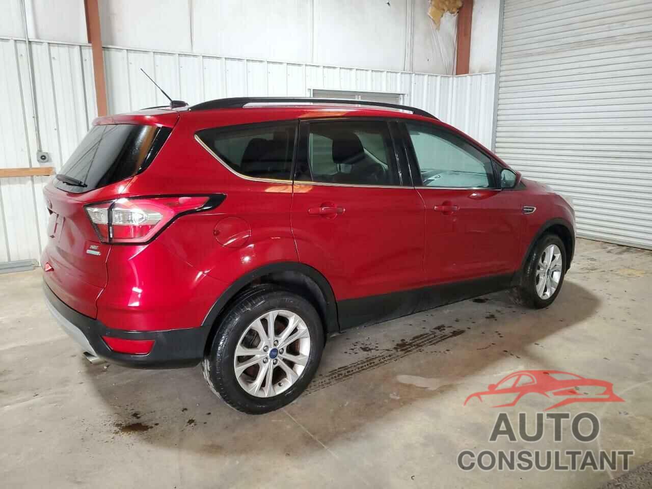 FORD ESCAPE 2017 - 1FMCU0GD2HUC47353