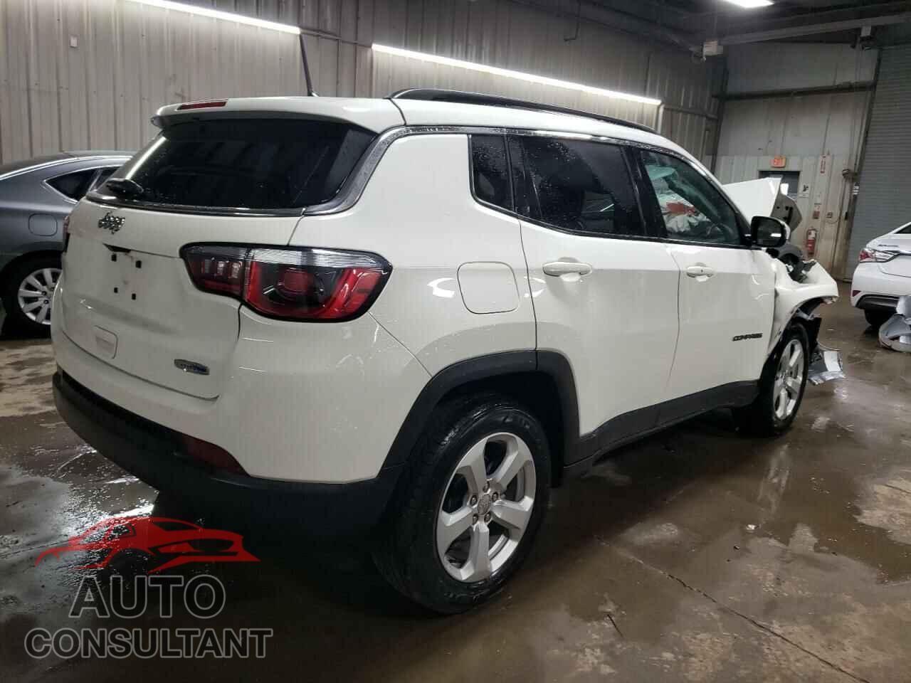 JEEP COMPASS 2018 - 3C4NJCBB9JT503209