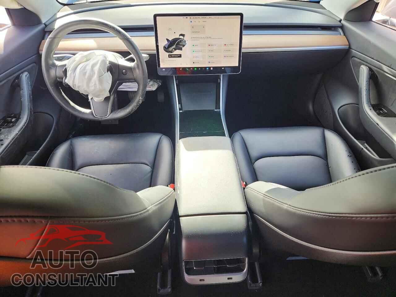 TESLA MODEL 3 2018 - 5YJ3E1EA4JF049839