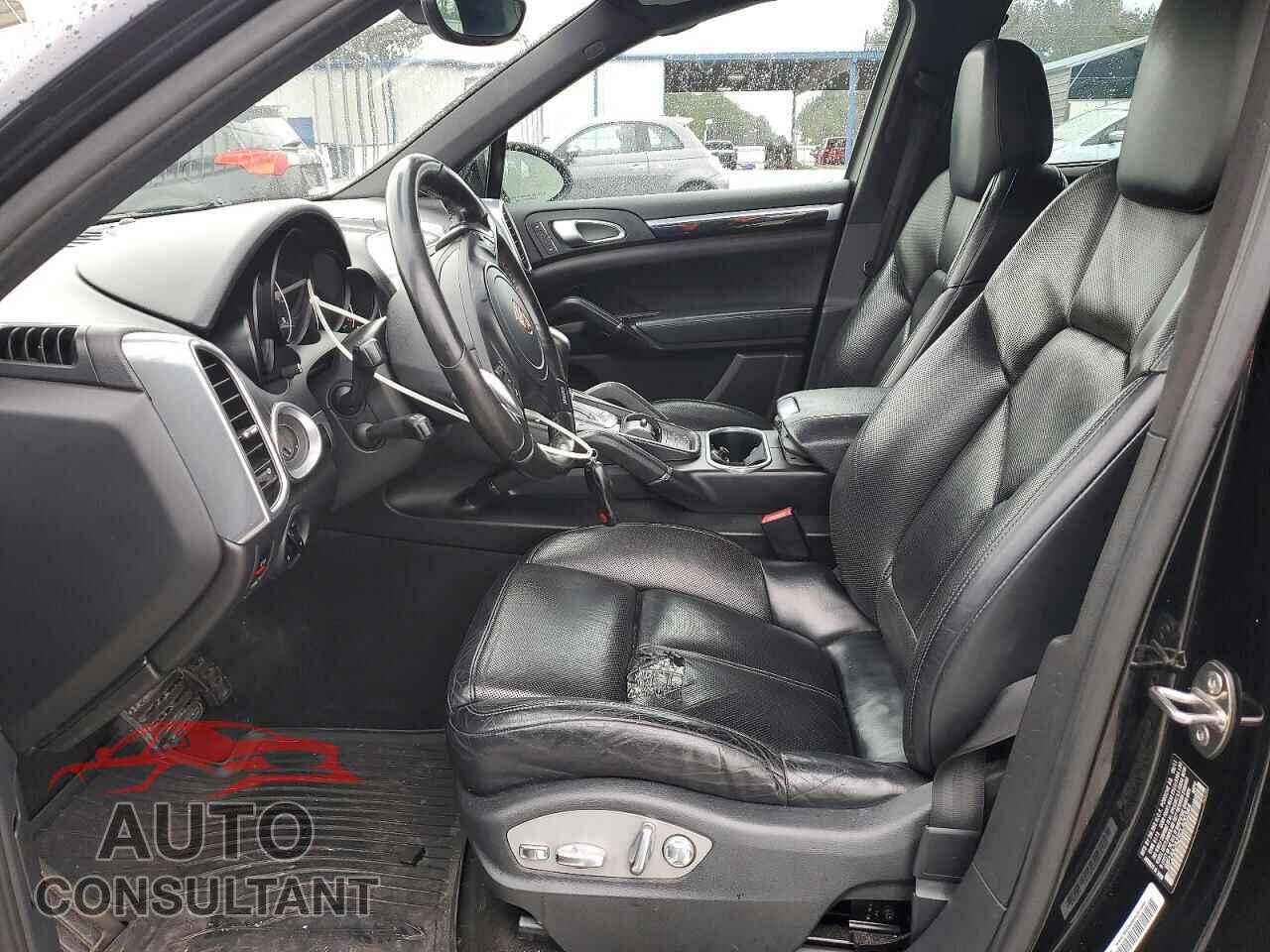 PORSCHE CAYENNE 2012 - WP1AA2A2XCLA00344