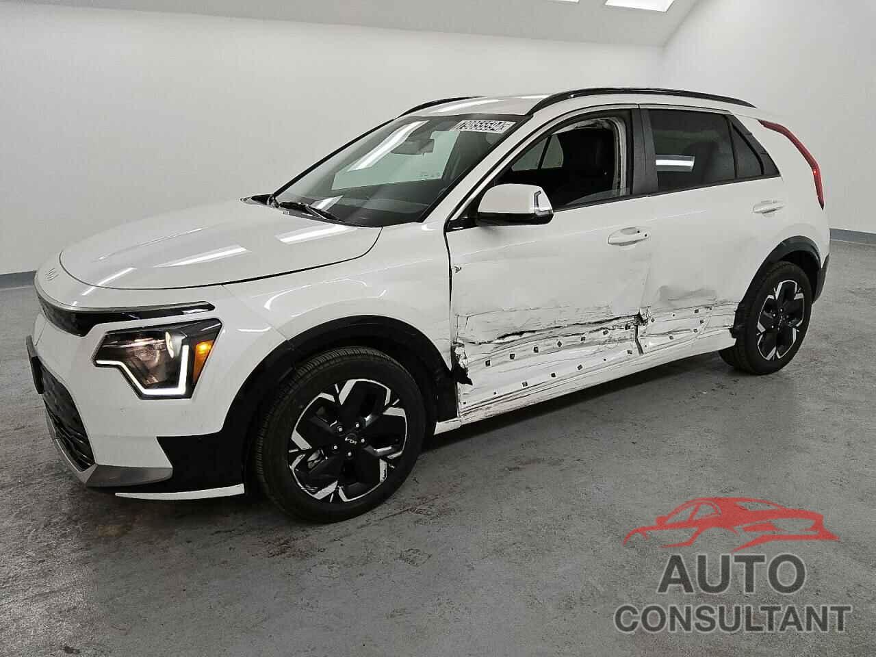 KIA NIRO WIND 2023 - KNDCR3L11P5034115