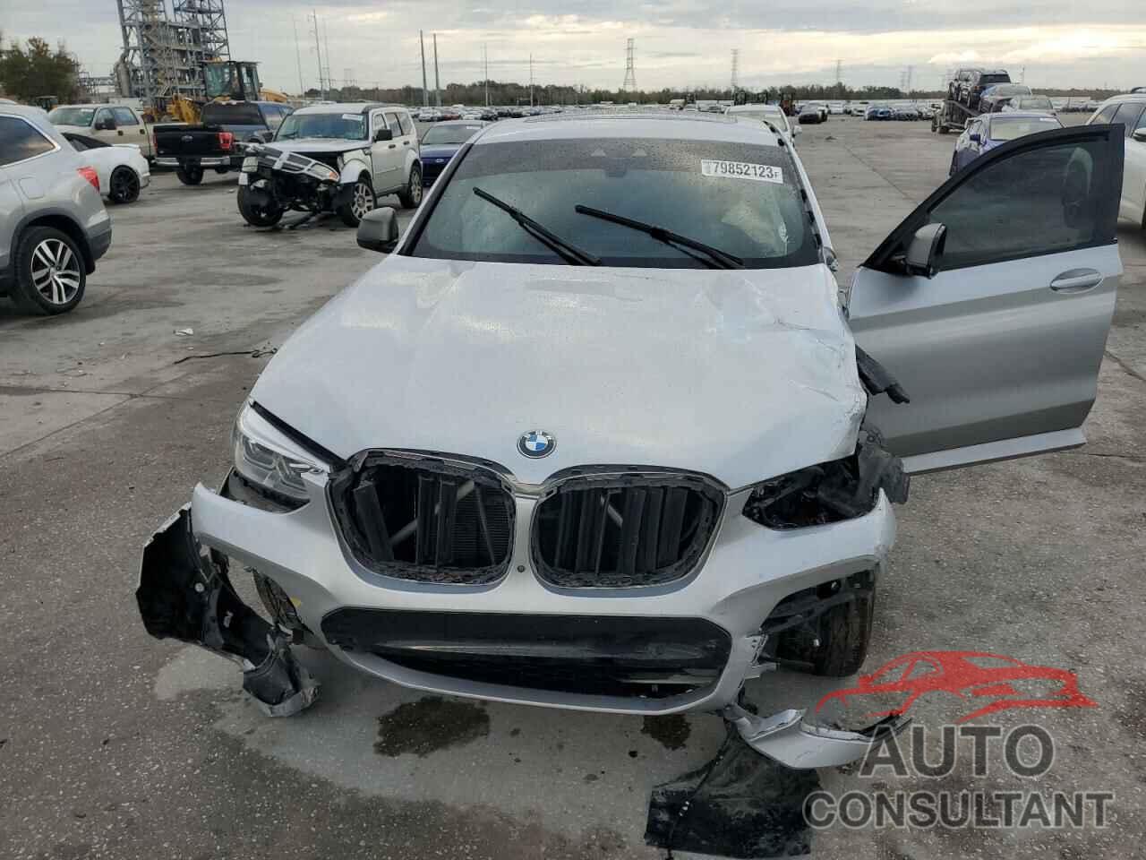 BMW X4 2021 - 5UX2V5C07M9G03839