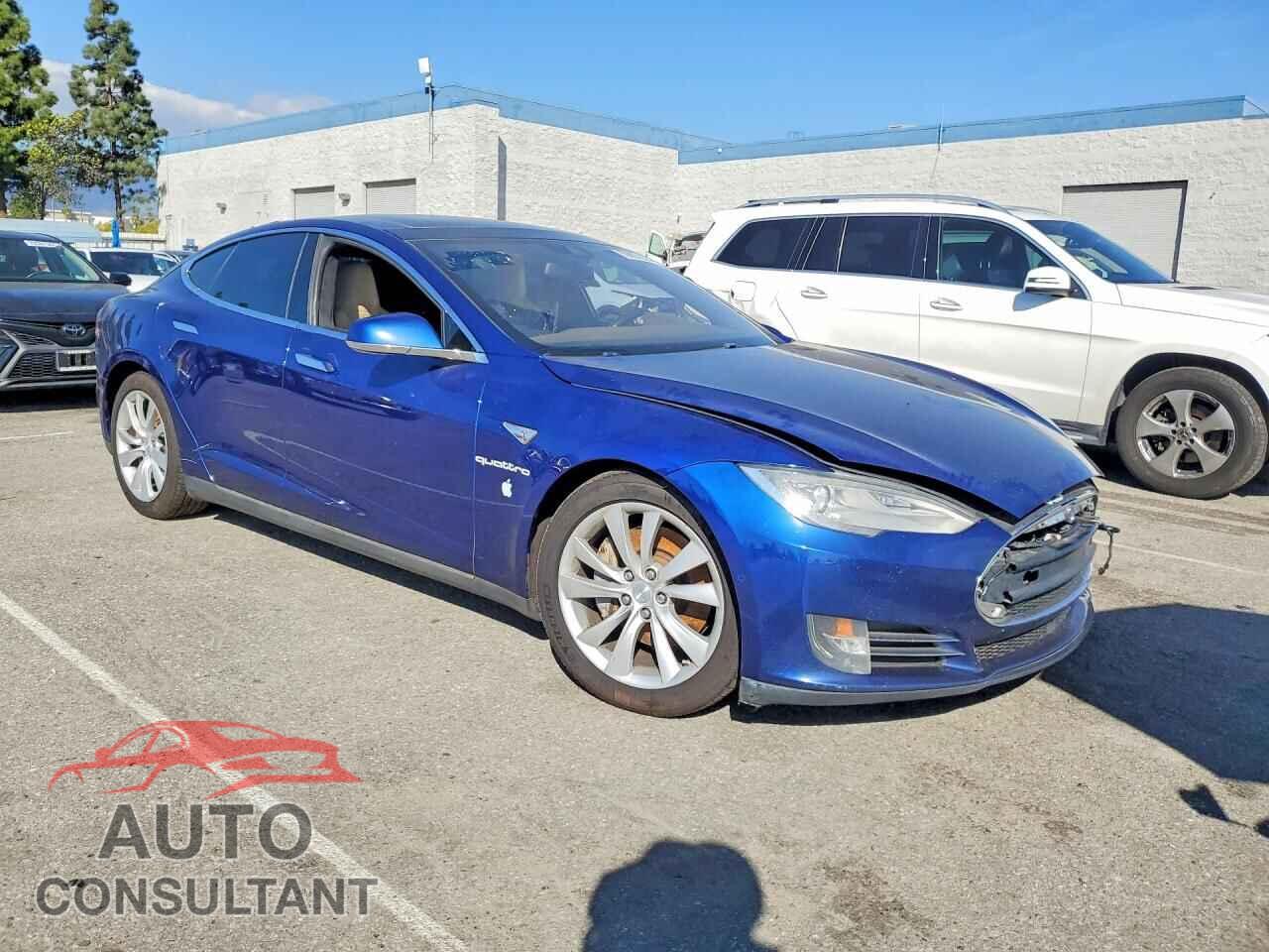 TESLA MODEL S 2015 - 5YJSA1E2XFF120162
