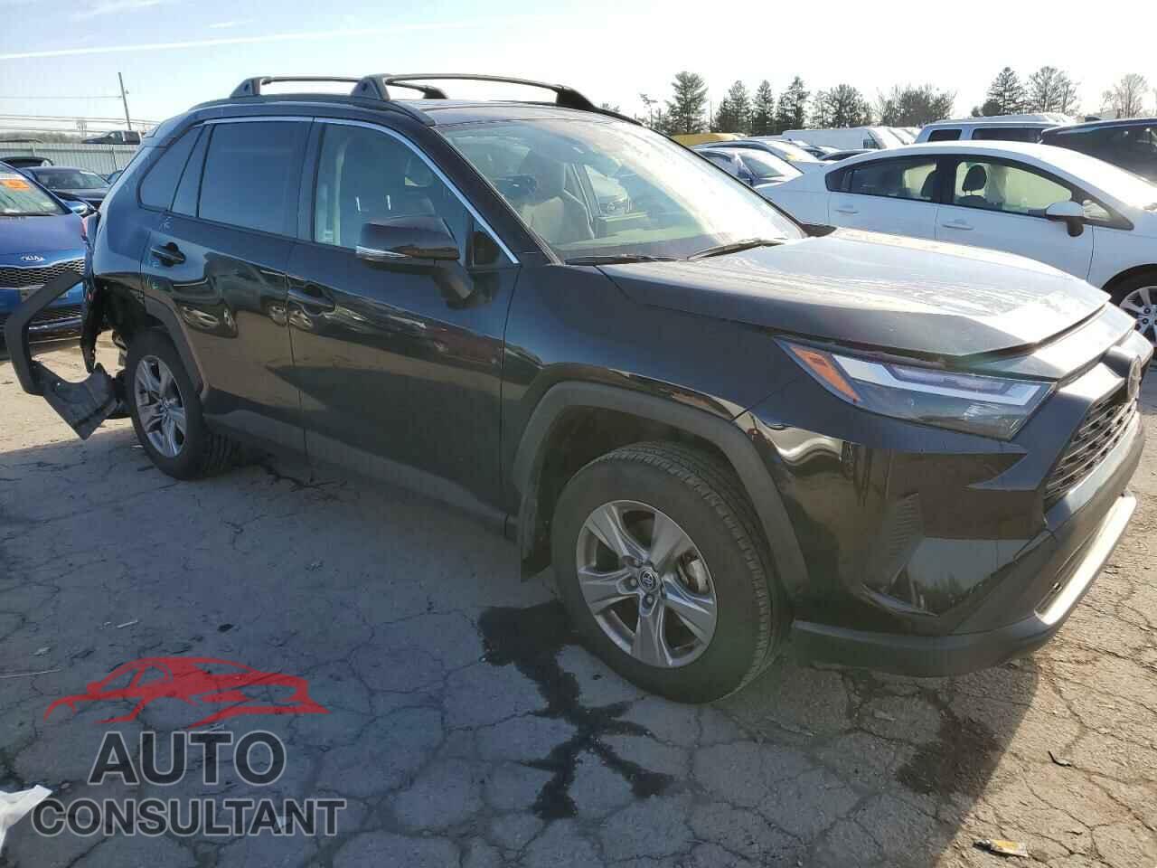 TOYOTA RAV4 2023 - JTMP1RFV5PD094902