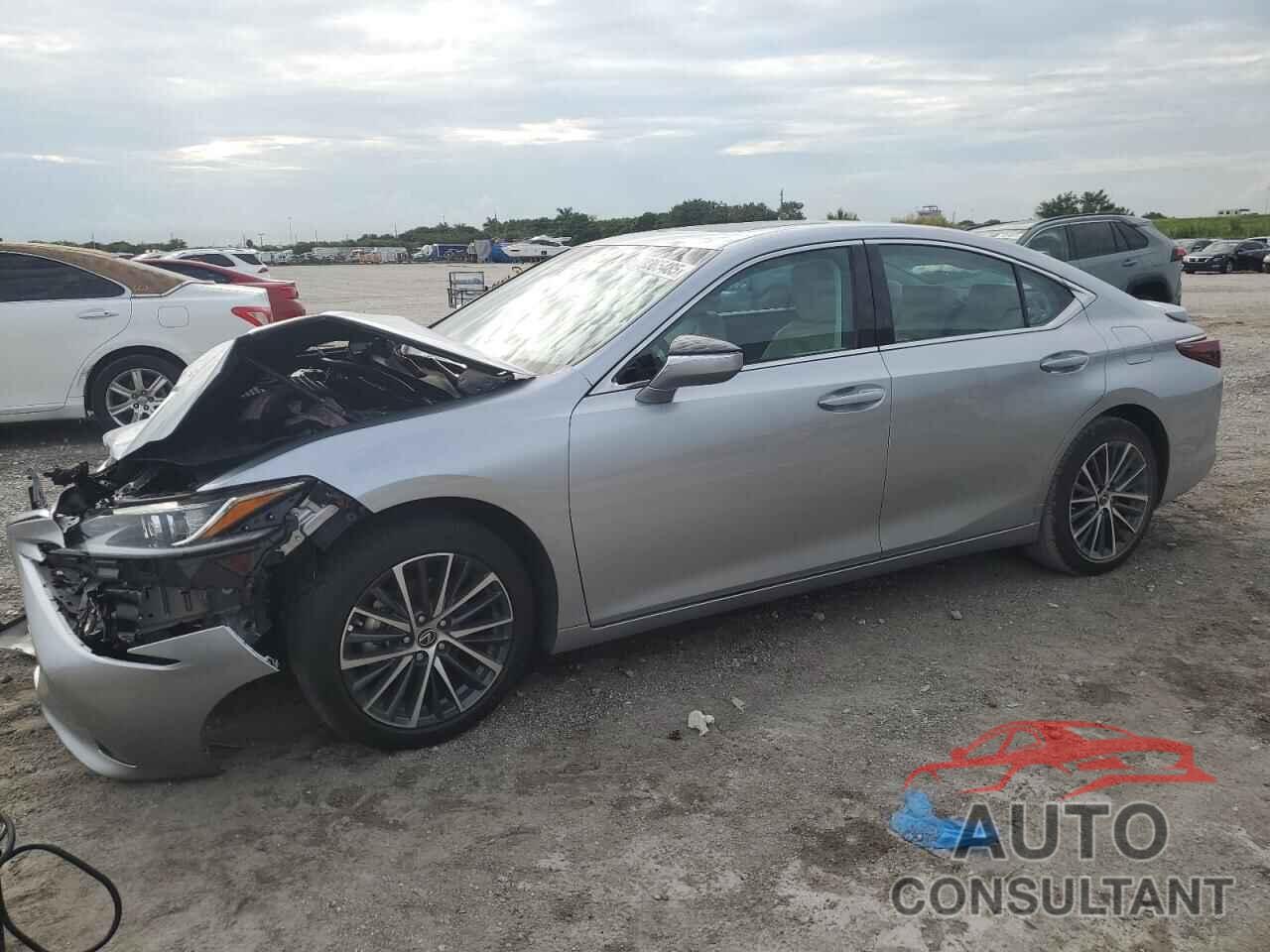 LEXUS ES300 2024 - 58ADA1C17RU052843
