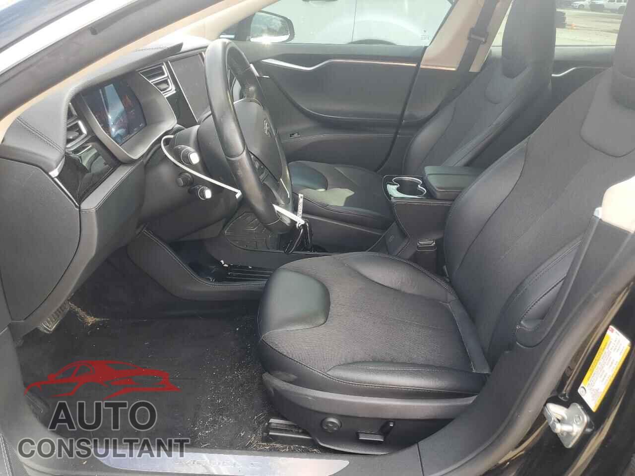 TESLA MODEL S 2015 - 5YJSA1E20FF107663