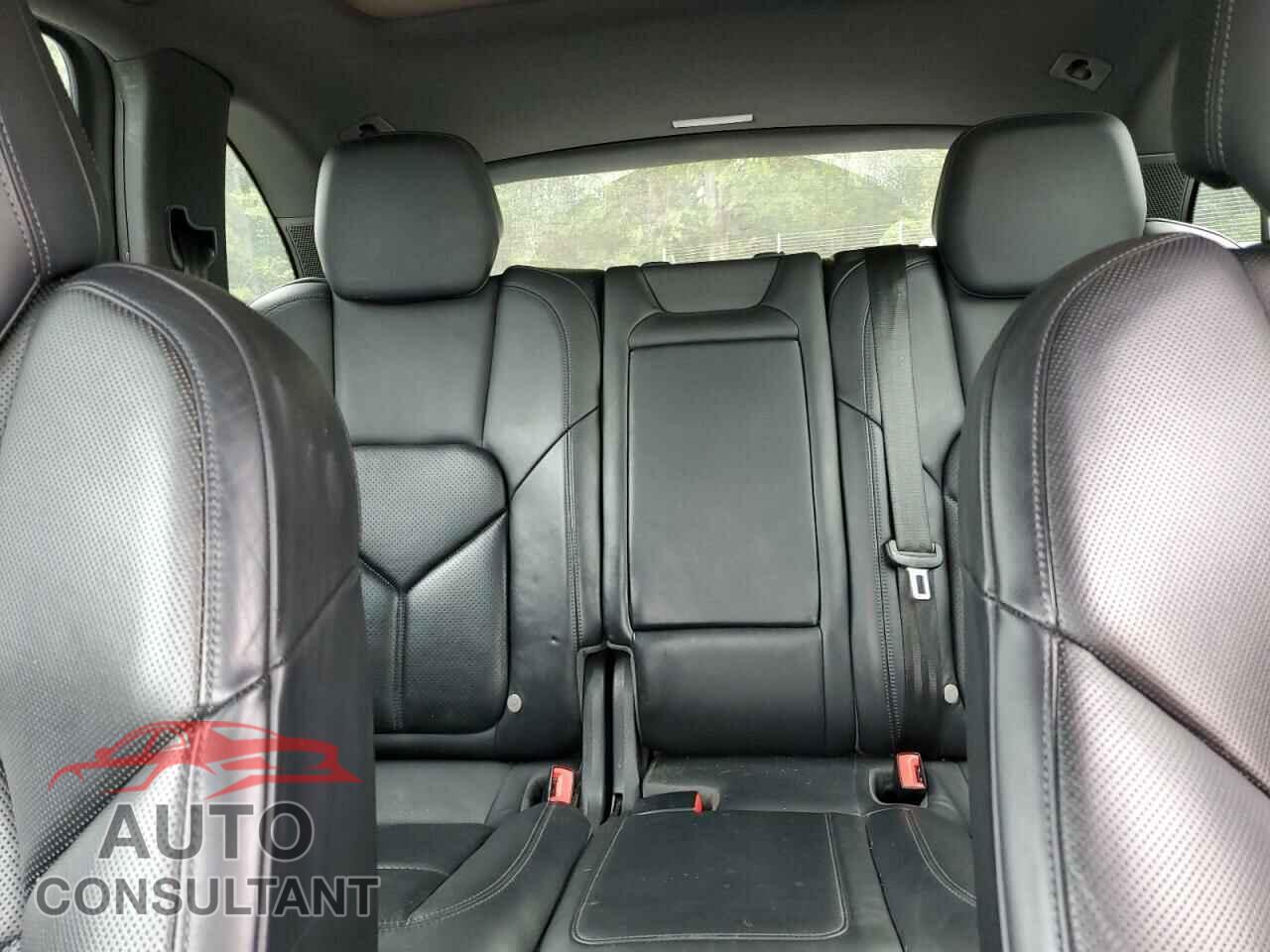 PORSCHE CAYENNE 2013 - WP1AA2A28DLA12591