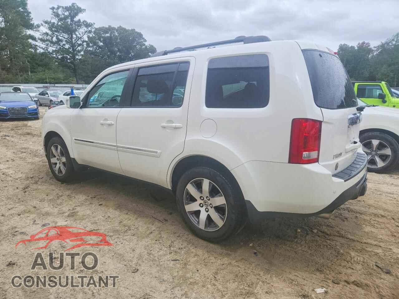 HONDA PILOT 2013 - 5FNYF4H90DB062677