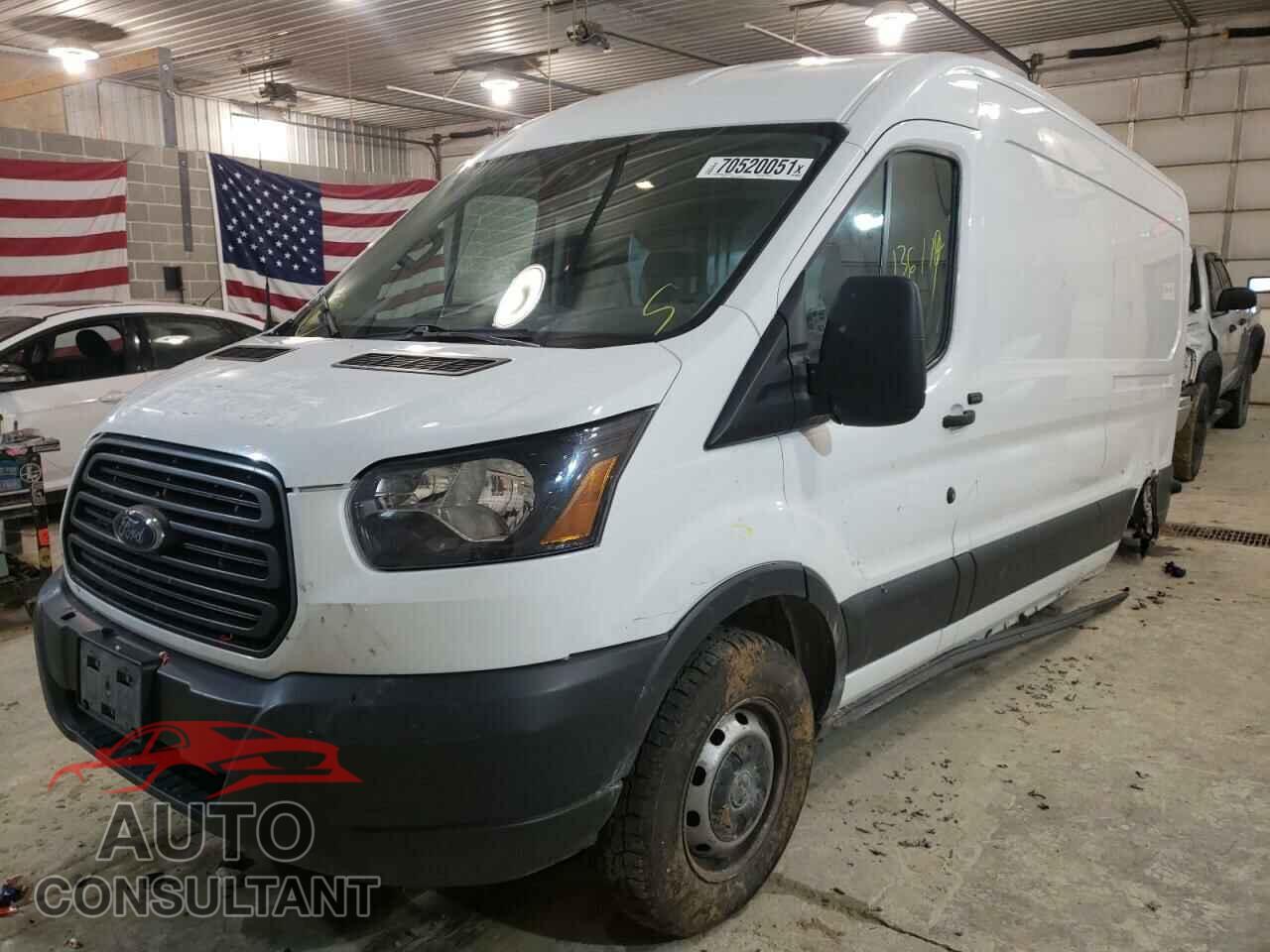 FORD TRANSIT CO 2017 - 1FTYR2CM8HKA51975