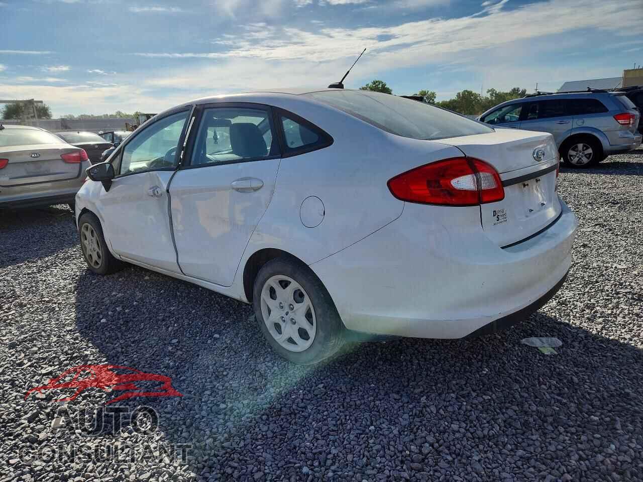 FORD FIESTA 2013 - 3FADP4AJ4DM215112