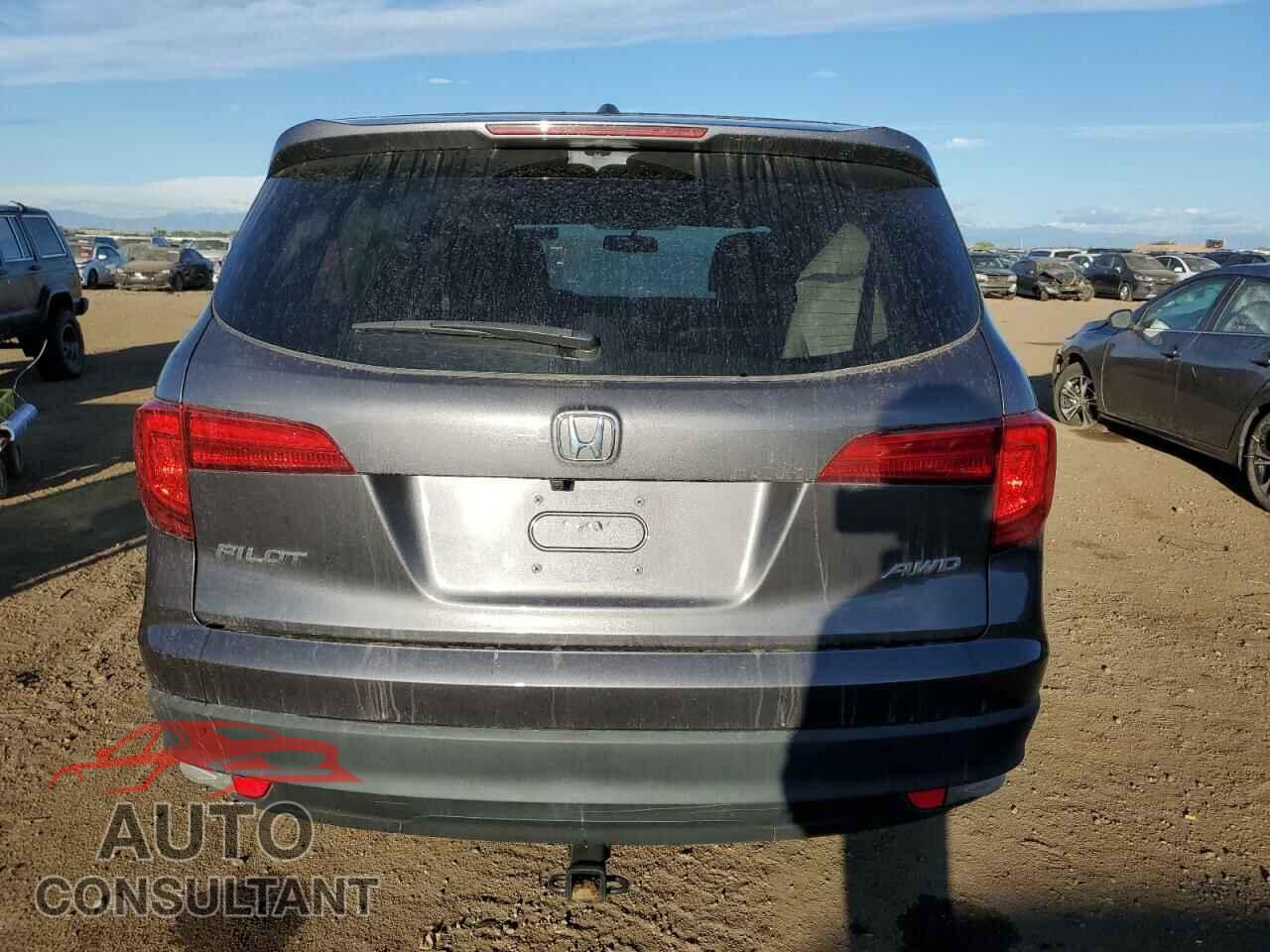 HONDA PILOT 2017 - 5FNYF6H5XHB086144