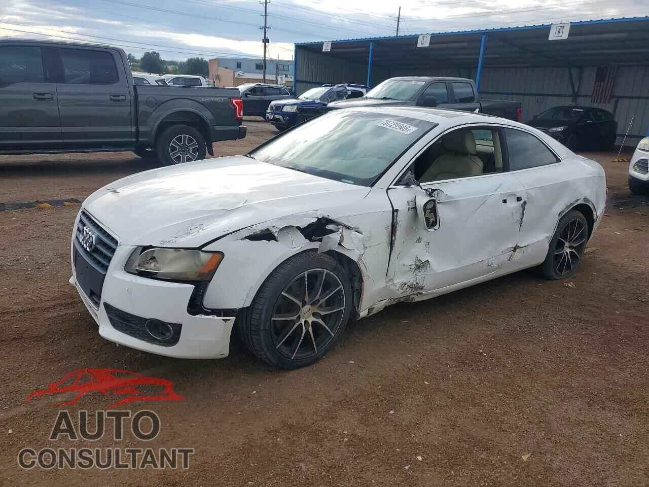AUDI A5 2012 - WAUCFAFR0CA003192