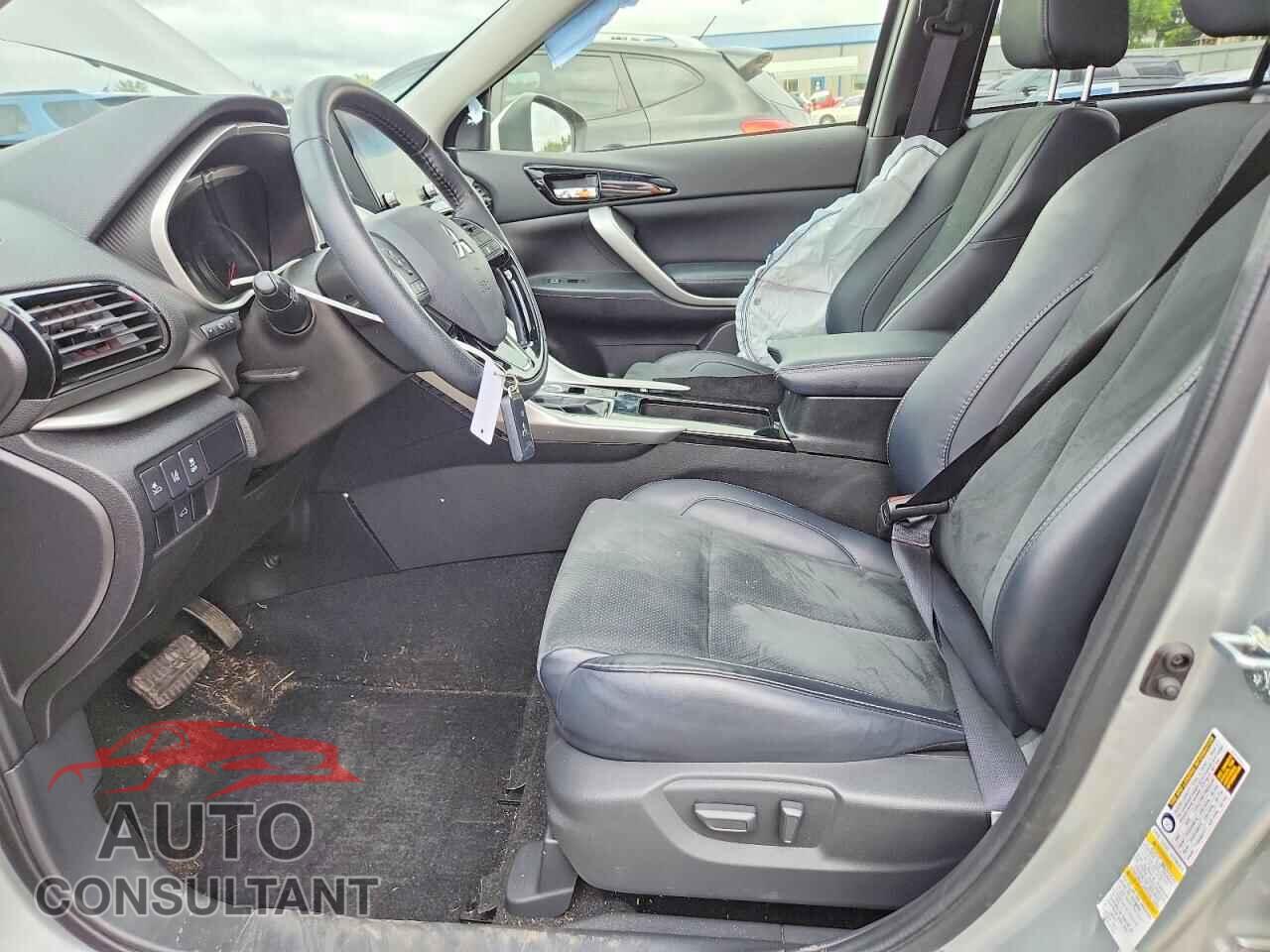 MITSUBISHI ECLIPSE 2024 - JA4ATWAA3RZ072920