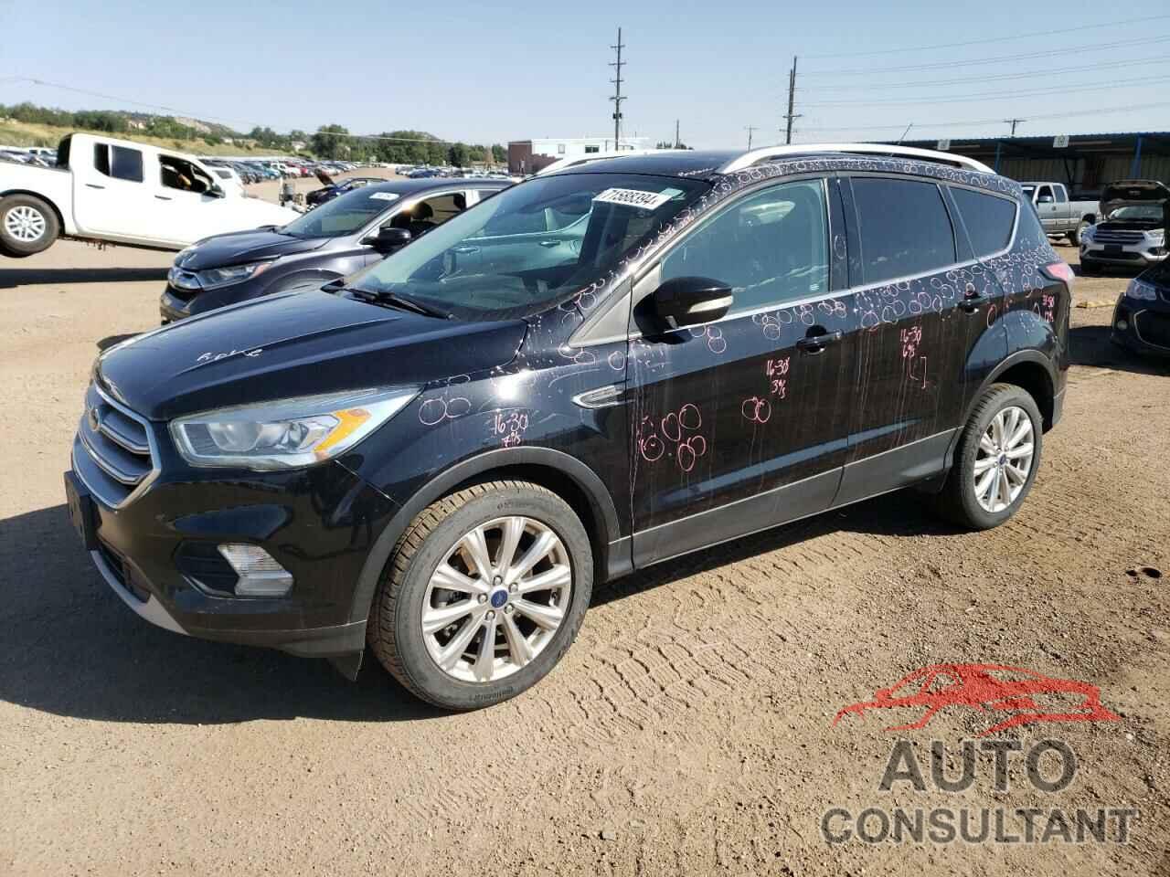 FORD ESCAPE 2017 - 1FMCU9J94HUD80687