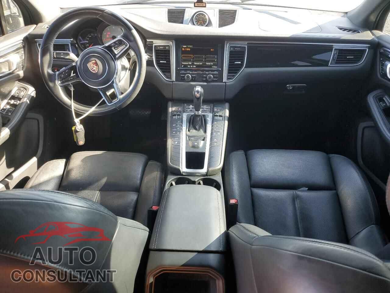 PORSCHE MACAN 2015 - WP1AB2A58FLB66485