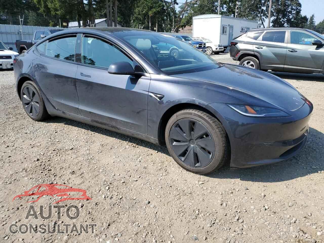 TESLA MODEL 3 2024 - 5YJ3E1EA6RF784138