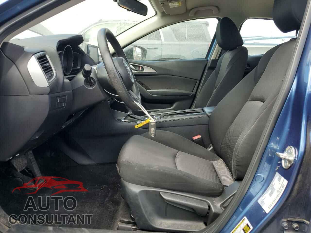 MAZDA 3 2017 - 3MZBN1K77HM114108